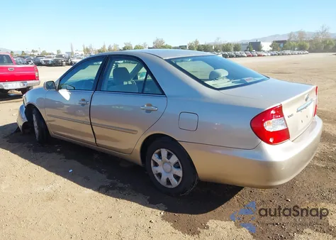2004 Toyota Camry Le из США, поврежденный, VIN 4T1BE32K84U300339